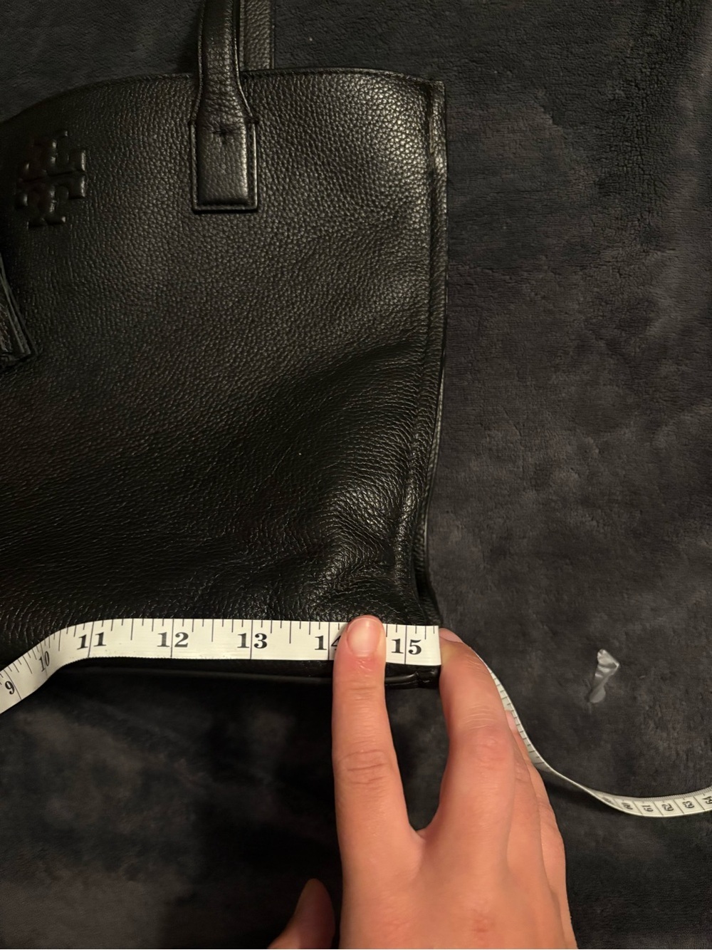tory burch black pebbled leather thea hand bag - Picture 12 of 14